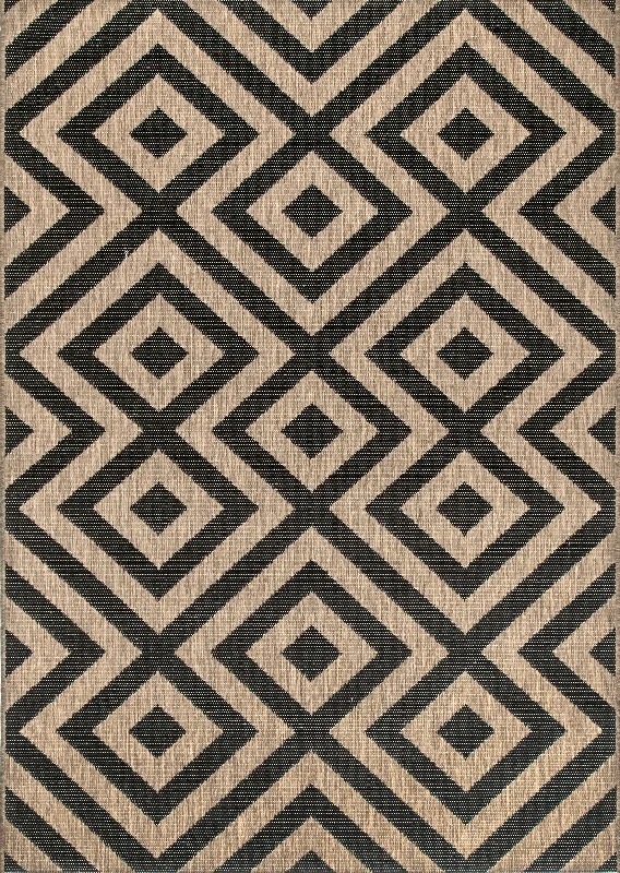 Celtic Trellis Indoor/Outdoor Rug | Brown