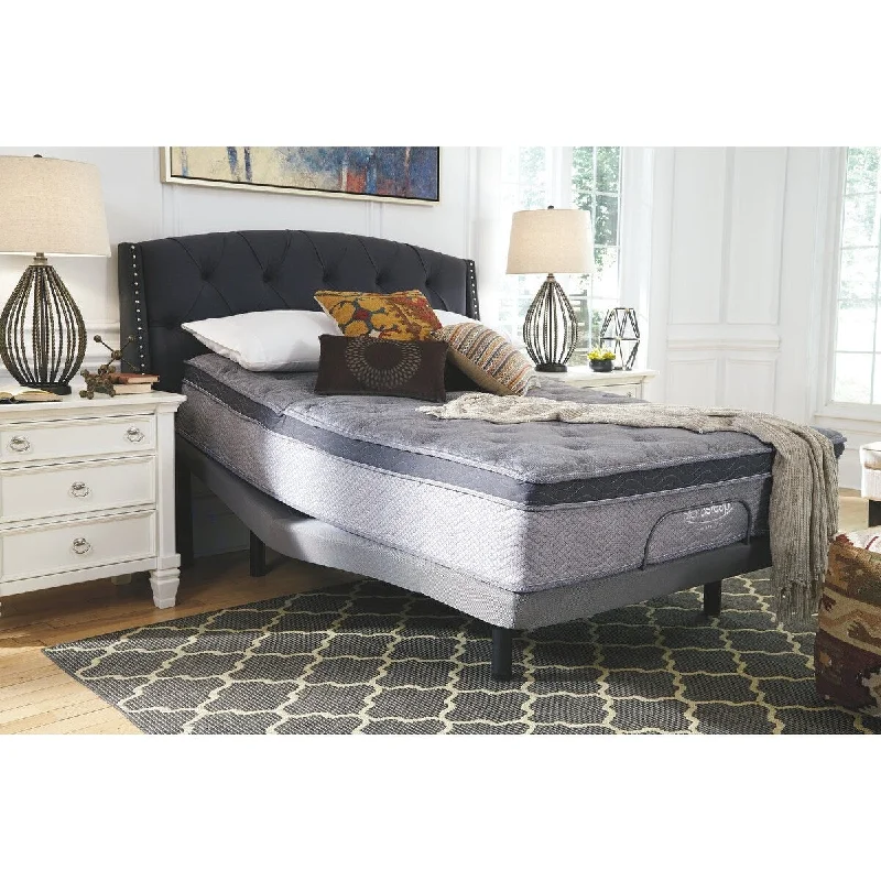 Signature Design by Ashley Augusta 12 Inch Mattress and Adjustable Base