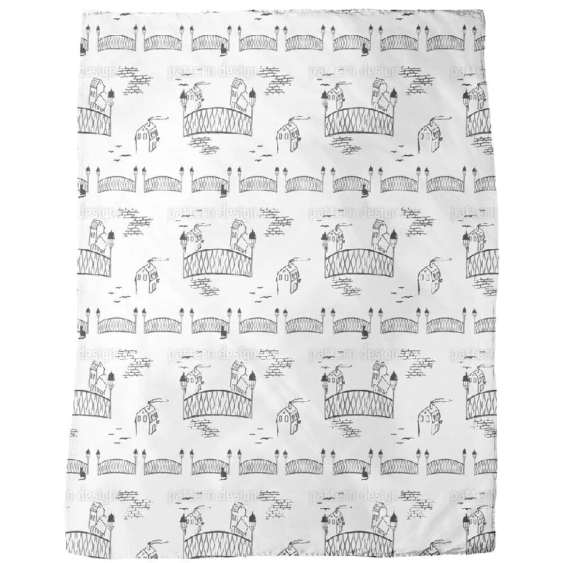 Kitten Bridge White Fleece Blanket