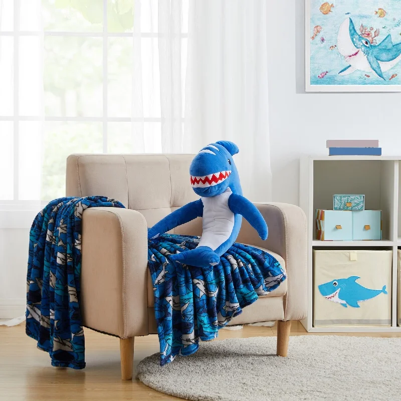 Olivia & Finn Shark Throw and Plush Friend